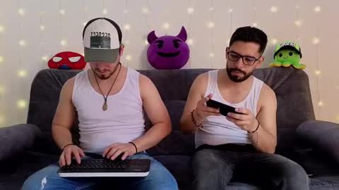 Snapshot of erick_brant chatting on 01-06-25, 08:18 ERICK online show from 01-06-25, 08:18