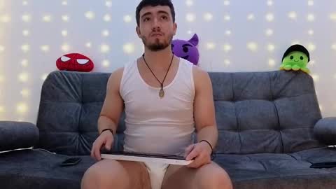 Snapshot of erick_brant chatting on 01-20-25, 01:39 ERICK online show from 01-20-25, 01:39