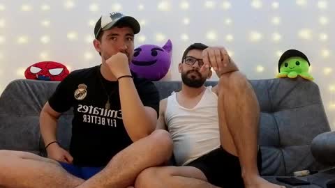 Snapshot of erick_brant chatting on 02-26-25, 04:25 ERICK online show from 02-26-25, 04:25