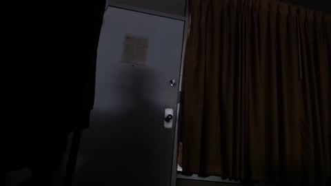 Snapshot of erick_martinezz chatting on 02-23-25, 07:22 erick online show from 02-23-25, 07:22