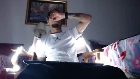 Snapshot of erick_martinezz chatting on 03-08-25, 04:56 erick online show from 03-08-25, 04:56