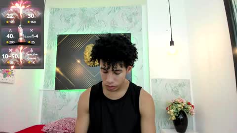 Snapshot of erick_zhimerman chatting on 01-15-25, 10:27 online show from 01-15-25, 10:27