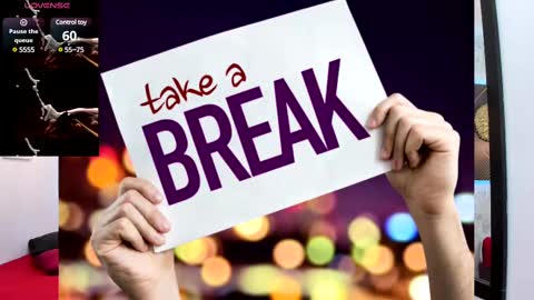 Snapshot of erick_zhimerman chatting on 02-09-25, 06:33 online show from 02-09-25, 06:33