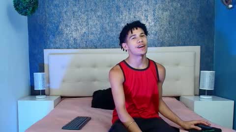 Snapshot of erick_zhimerman chatting on 09-25-25, 03:10 online show from 09-25-25, 03:10