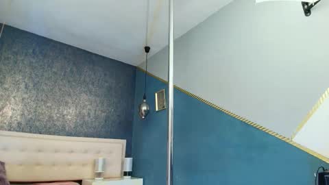 Snapshot of erick_zhimerman chatting on 10-11-25, 04:44 online show from 10-11-25, 04:44