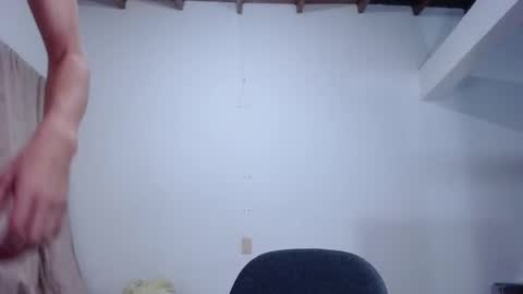 Erik rodriguez online show from 01-21-25, 01:08