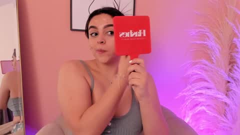 Snapshot of erika_mendez1 chatting on 01-25-25, 11:13 Erika Mendez online show from 01-25-25, 11:13