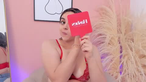 Snapshot of erika_mendez1 chatting on 02-14-25, 08:15 Erika Mendez online show from 02-14-25, 08:15