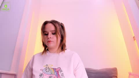 Snapshot of erikalustx chatting on 01-04-25, 04:12 Erika online show from 01-04-25, 04:12