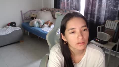 erina_1 online show from 02-25-26, 04:49