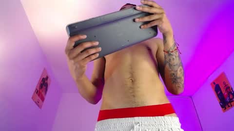 Eros online show from 03-11-25, 02:32