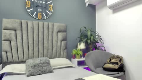 Eros Mancini online show from 10-15-25, 11:10