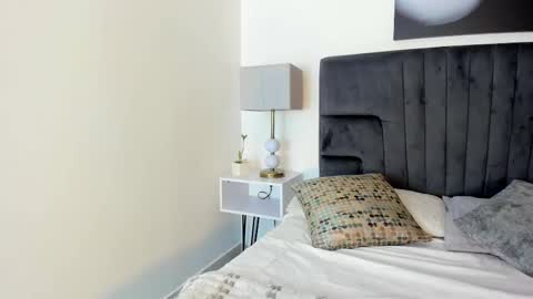 Eros Mancini online show from 11-20-25, 03:18