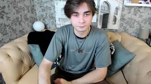 Hanzo online show from 11-28-25, 11:46