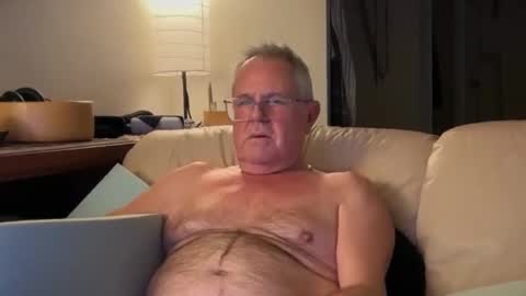 eros online show from 10-31-25, 09:27