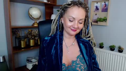 Snapshot of erotic_kaya chatting on 02-13-25, 06:27 KAYA online show from 02-13-25, 06:27