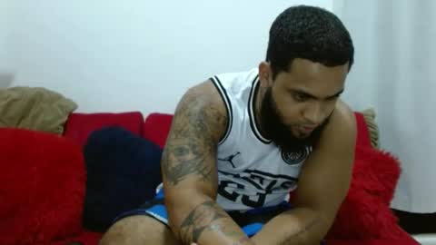 Snapshot of eroticoblack chatting on 09-30-25, 02:27 Eroticoblack online show from 09-30-25, 02:27