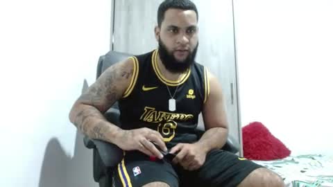 Snapshot of eroticoblack chatting on 07-07-26, 08:18 Eroticoblack online show from 07-07-26, 08:18