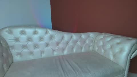 Eryx online show from 09-18-25, 02:52