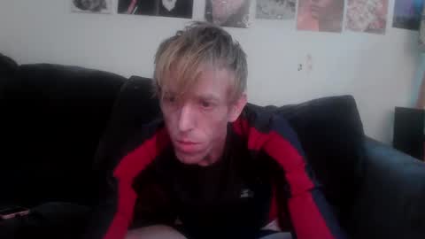 Snapshot of esc_del chatting on 03-11-25, 01:45 esc del online show from 03-11-25, 01:45