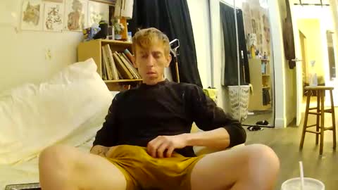 Snapshot of esc_del chatting on 10-20-25, 09:54 esc del online show from 10-20-25, 09:54