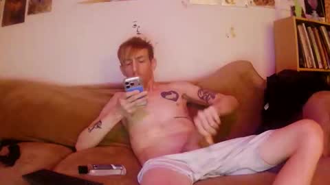 Snapshot of esc_del chatting on 01-14-26, 04:29 esc del online show from 01-14-26, 04:29