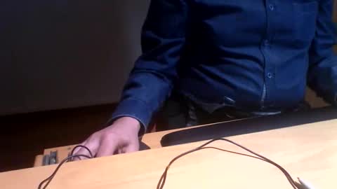 esclavo_hot online show from 11-07-25, 06:08