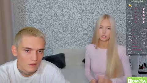 Snapshot of eshcka chatting on 10-12-25, 12:26 Megan and Brad online show from 10-12-25, 12:26