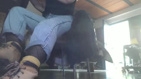 Eskela911 online show from 02-03-25, 04:31