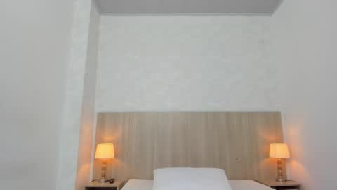 Snapshot of esmeralda_salazar chatting on 01-13-26, 07:19 Esmeralda online show from 01-13-26, 07:19