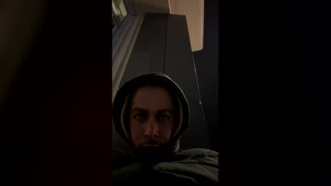 Snapshot of essde123 chatting on 12-14-25, 06:23 essde123 online show from 12-14-25, 06:23