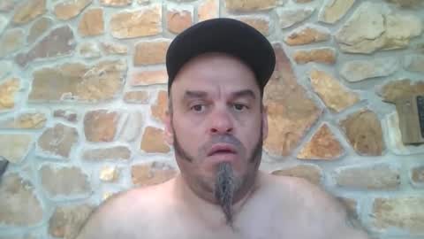 Essensual Elf online show from 09-13-25, 01:49