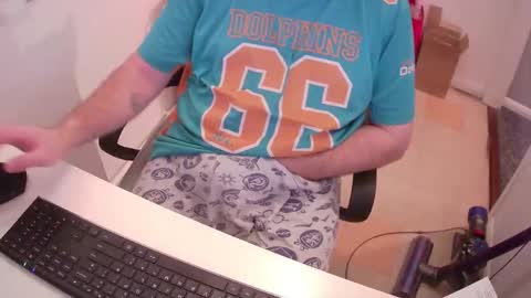 Snapshot of essex_wild chatting on 12-05-24, 10:01 Morph online show from 12-05-24, 10:01