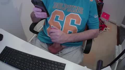 Snapshot of essex_wild chatting on 01-20-25, 09:22 Morph online show from 01-20-25, 09:22