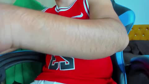 Esteban Gomez online show from 03-29-26, 06:46