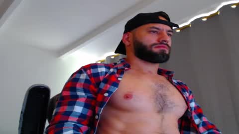 esteban online show from 12-04-25, 06:49