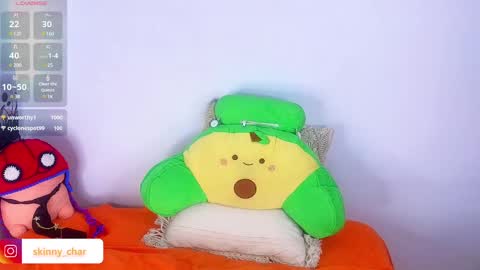 Esteban independent model online show from 01-08-25, 07:13