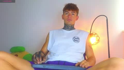 Esteban independent model online show from 01-12-26, 01:38