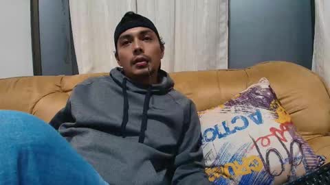 Esteban online show from 10-23-25, 06:34