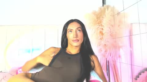 Snapshot of estefa_g chatting on 06-22-26, 10:18 Estefa G online show from 06-22-26, 10:18