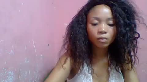 estelah20 online show from 10-16-25, 11:55