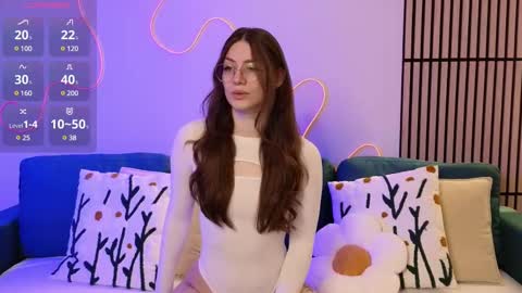 Ester online show from 03-03-25, 10:20