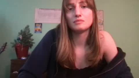 Snapshot of esthergreyplus chatting on 12-28-24, 11:59 Esther Grey online show from 12-28-24, 11:59