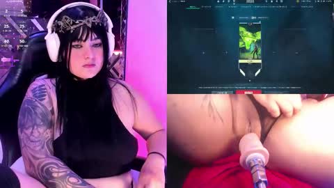 Aura online show from 10-12-25, 01:21