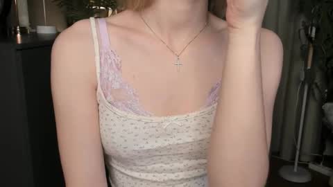 Natalie online show from 11-20-25, 05:51