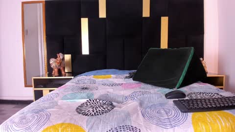 Ethan online show from 01-15-25, 08:48