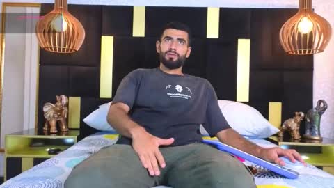 Ethan online show from 11-24-25, 07:24