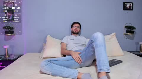 ADAM TAYLOR  ETHAN CAMBAL INDEPENDENT MODELS online show from 01-21-25, 12:46