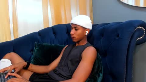 King Ethan online show from 01-20-25, 02:25