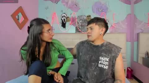 Ethan N Abby online show from 10-22-25, 03:40